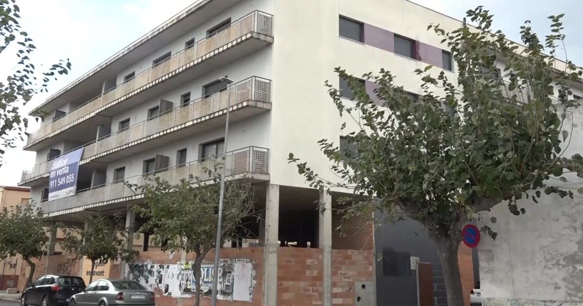 Amposta té la ràtio més crítica: només 1 habitatge acabat per cada 52 nous residents entre 2020 i 2024