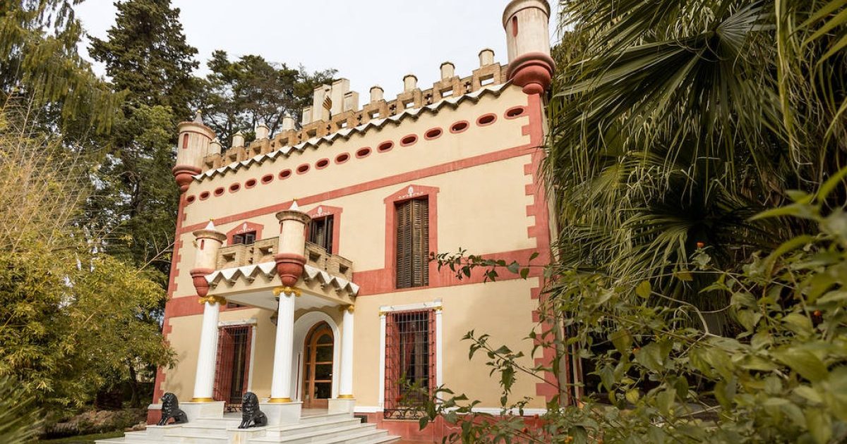 El menú incorpora la resiliència del territori, especialment a través del pre-postre dedicat als Boscos de Paüls, que van ser amenaçats per un incendi el juliol de 2025 a escassos 100 metres del restaurant