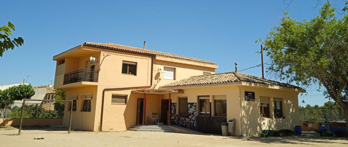 El sindicat considera que la gestió del Departament d'Educació incompleix les seves promeses de convertir les paraules en fets respecte a l'escola rural.